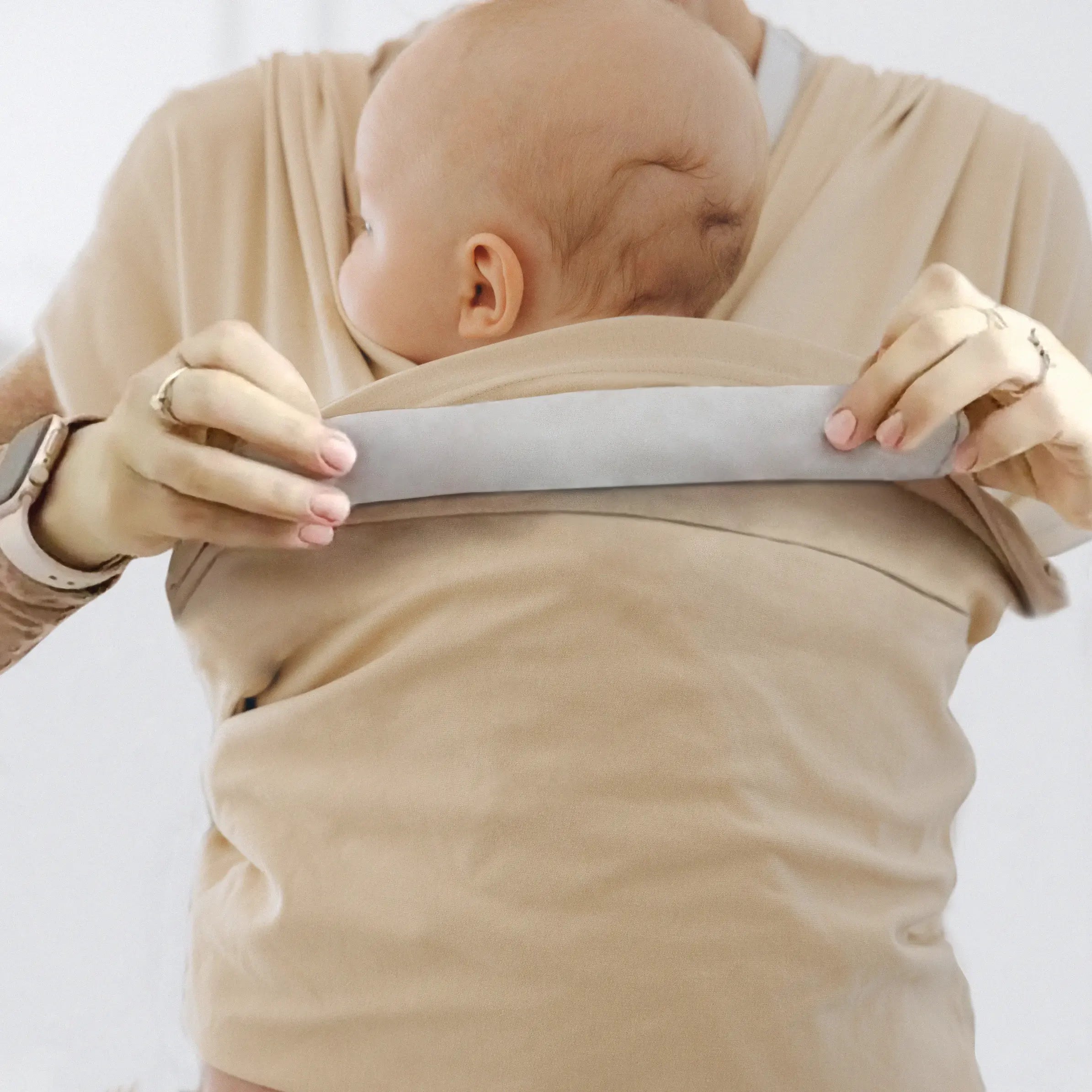 Neck support for baby carrier - SmartPlayground Int.